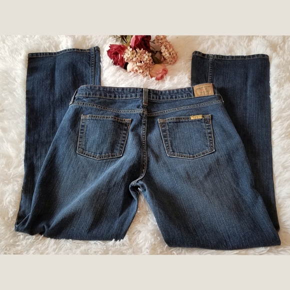 ❗❎SOLD!❎❗Levis Low Rise Bootcut Womens jeans Size 10 - Picture 5 of 11